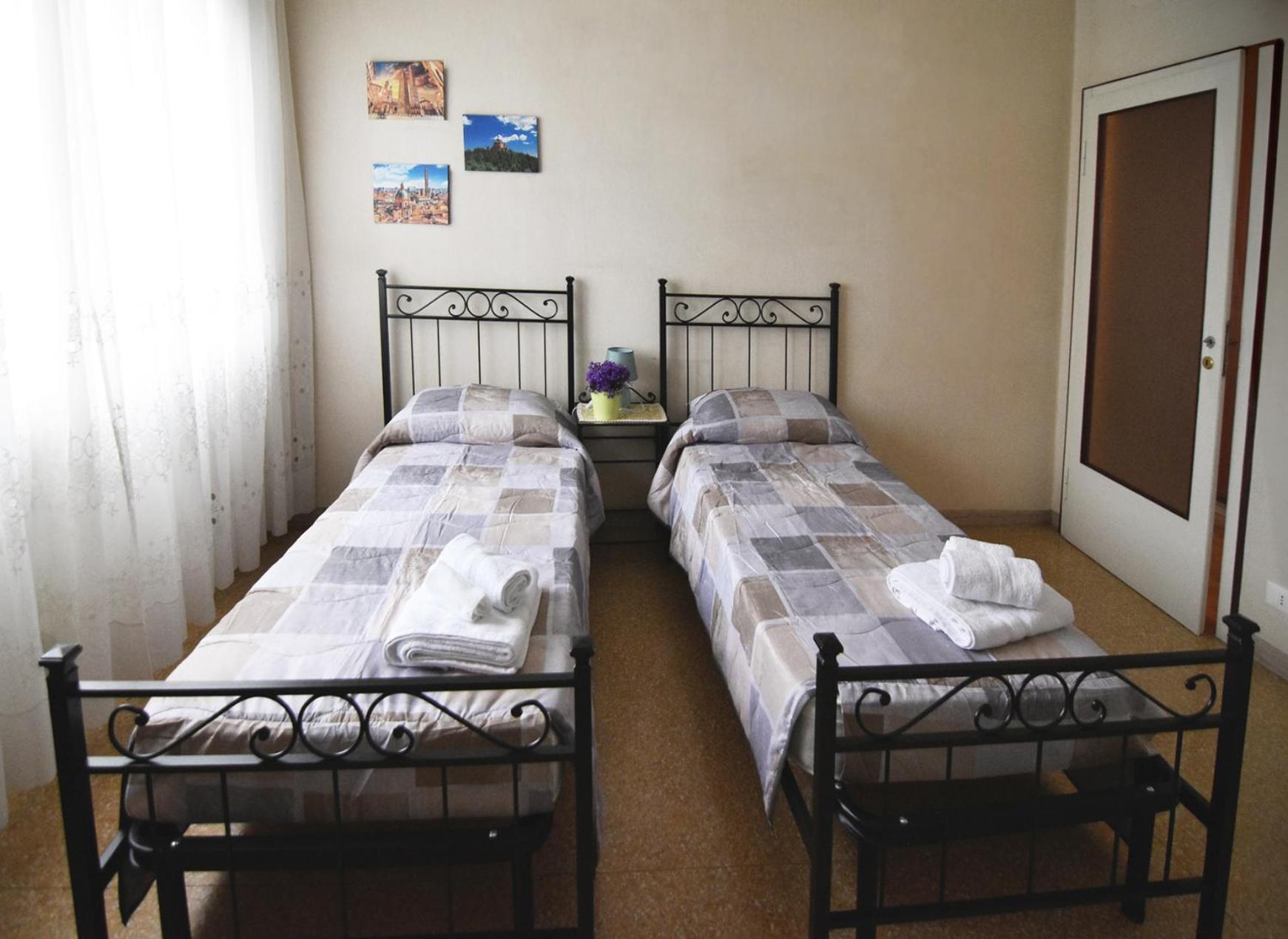 Bed And Breakfast Gaudenzi Bologna Kültér fotó